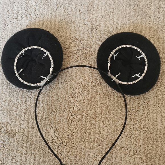 FREE add ons - head accessories - Picture 6 of 6